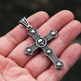 Colar Gothic Skull Cross